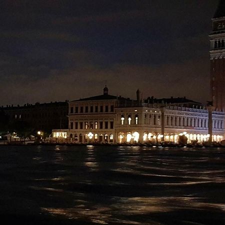 Mariangela Artist's Lodge - Venedig Exterior foto